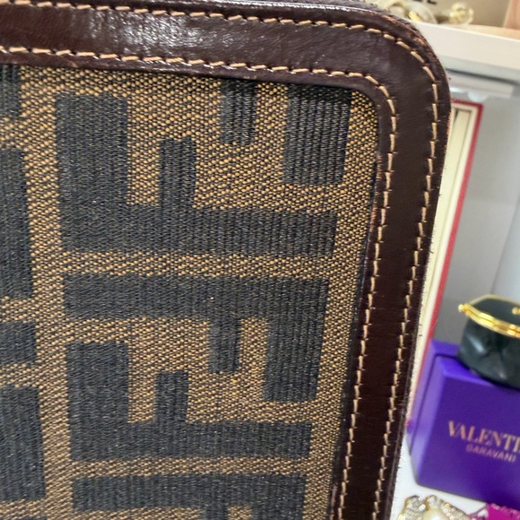 Fendi Zucca zippy wallet - Picture 6 of 12